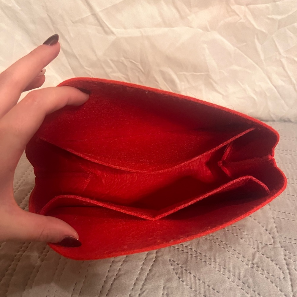 Louis Vuitton Alma BB - Picture 13 of 16